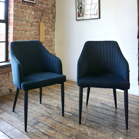 Aria Dining Chairs in Black (2pk)